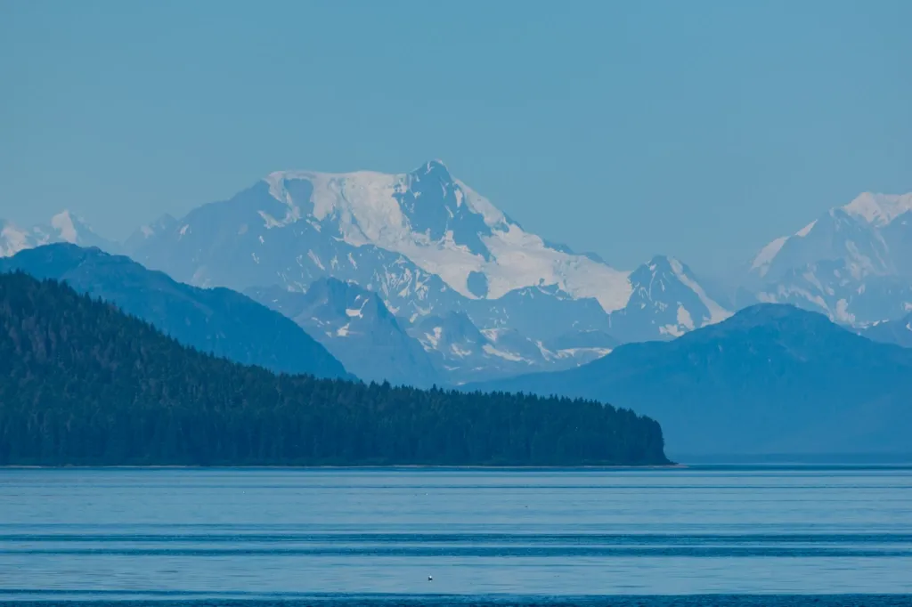 Photo of scenery heading into Icy Strait Point