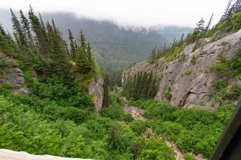 Photo of Skagway train, another steep drop